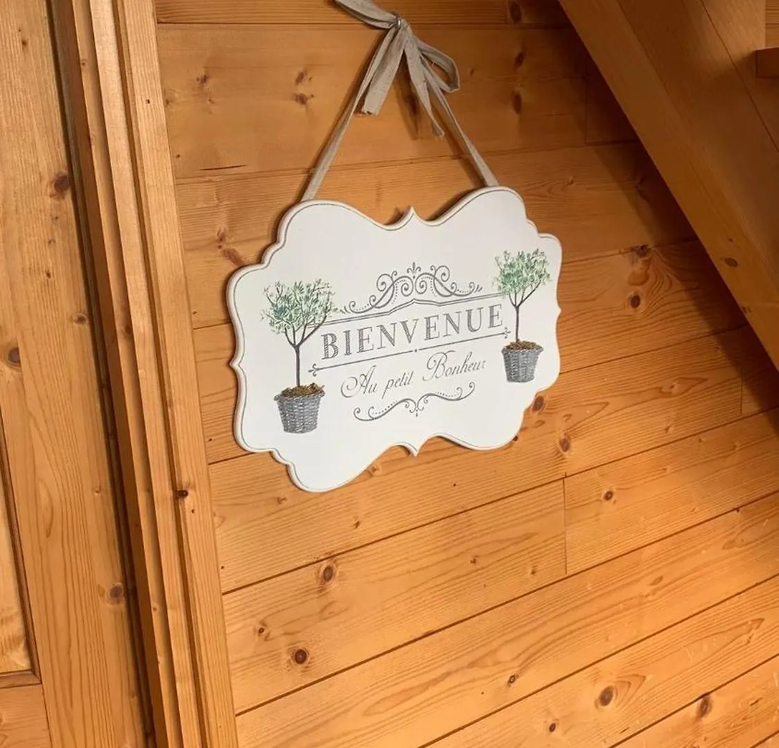 Chalet Des Gardettes, Belle Vue 1220M D'Altitude Montgreleix