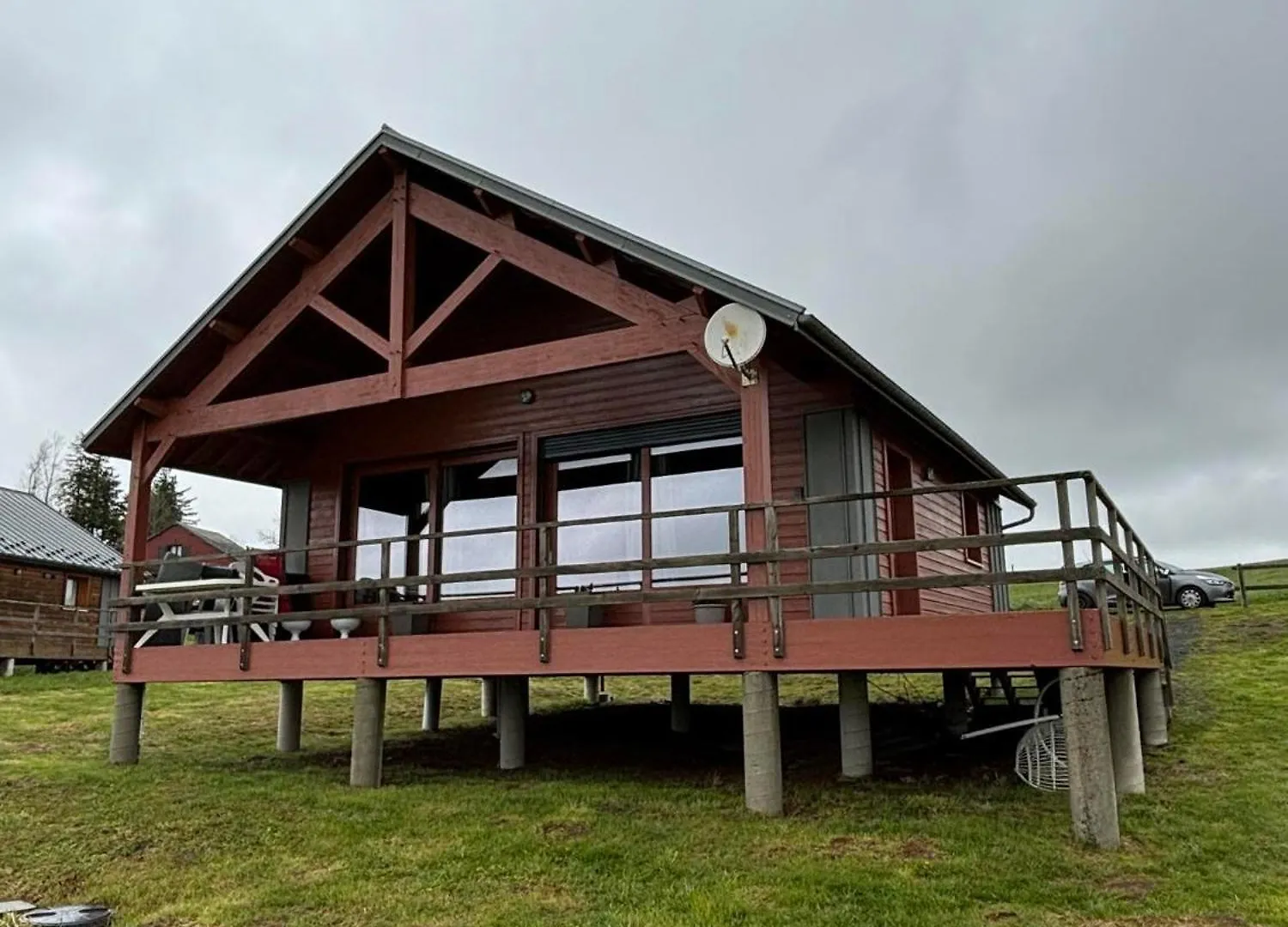 Chalet Des Gardettes, Belle Vue 1220M D'Altitude Montgreleix